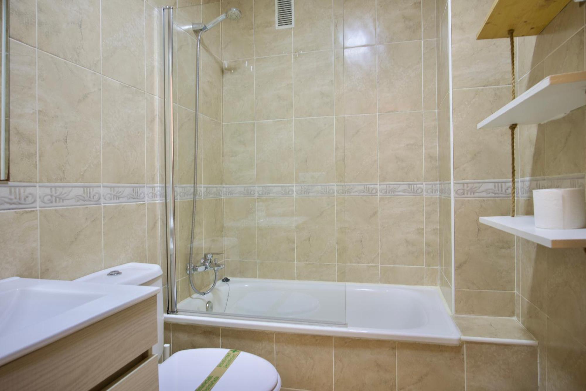 Bonito Apartamento Cerca De La Playa De Торрокс-Коста Экстерьер фото