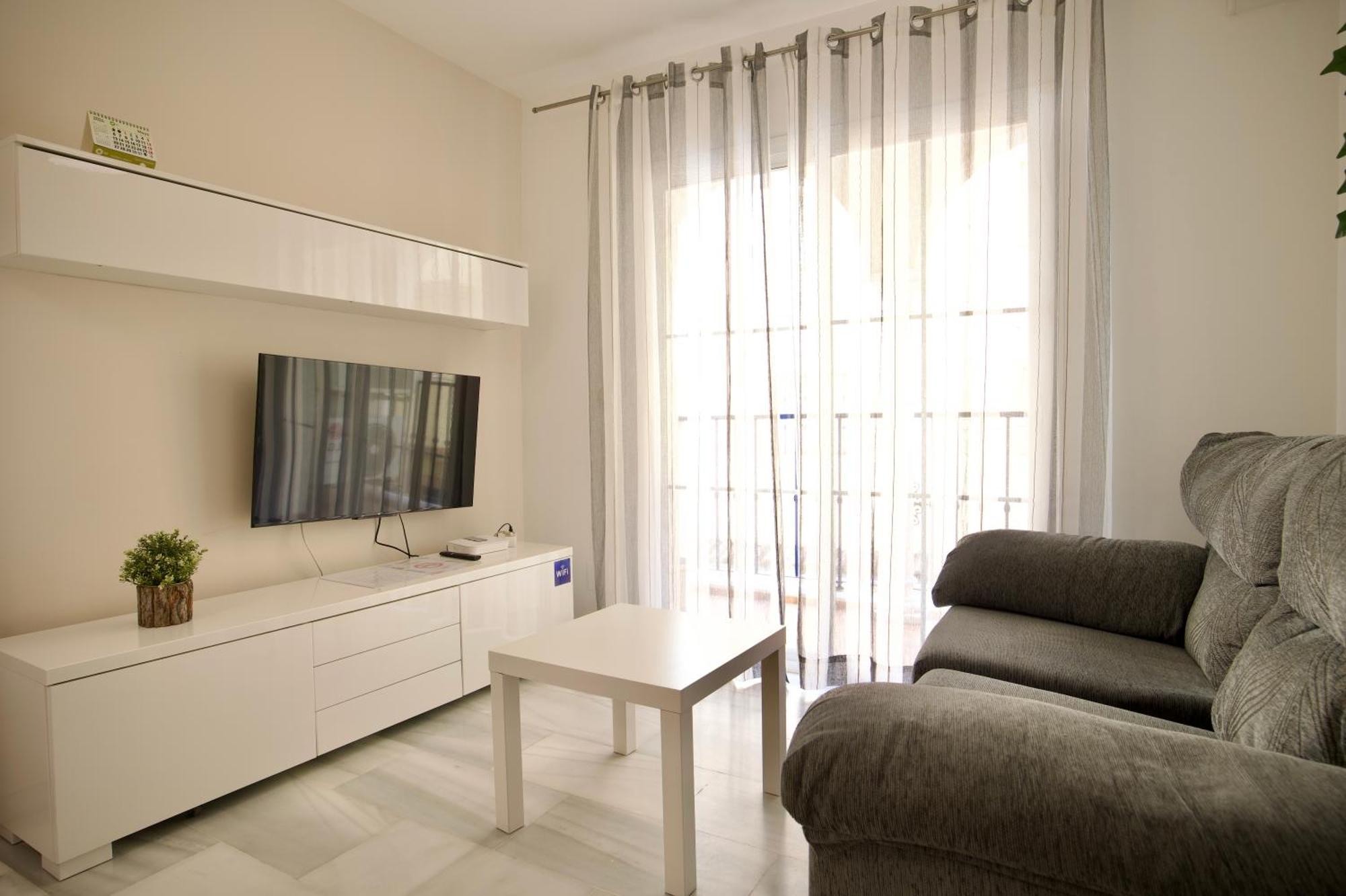 Bonito Apartamento Cerca De La Playa De Торрокс-Коста Экстерьер фото